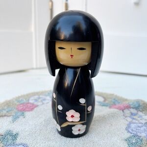Vintage Japanese Wood Kokeshi Doll Cherry Blossom Sakura Flowers 4.5”